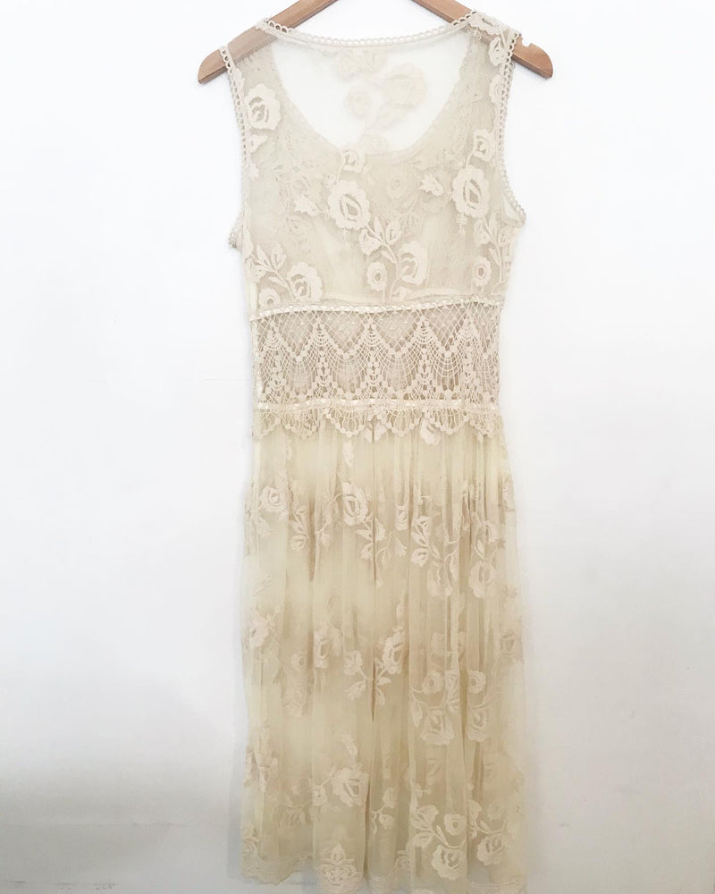 Vintage Lace Sleeveless Dress